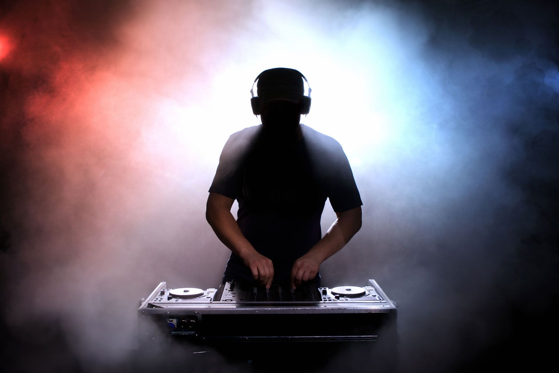 Professional DJ Vs Amateur DJ Wedding Events Blog D Asigner Events