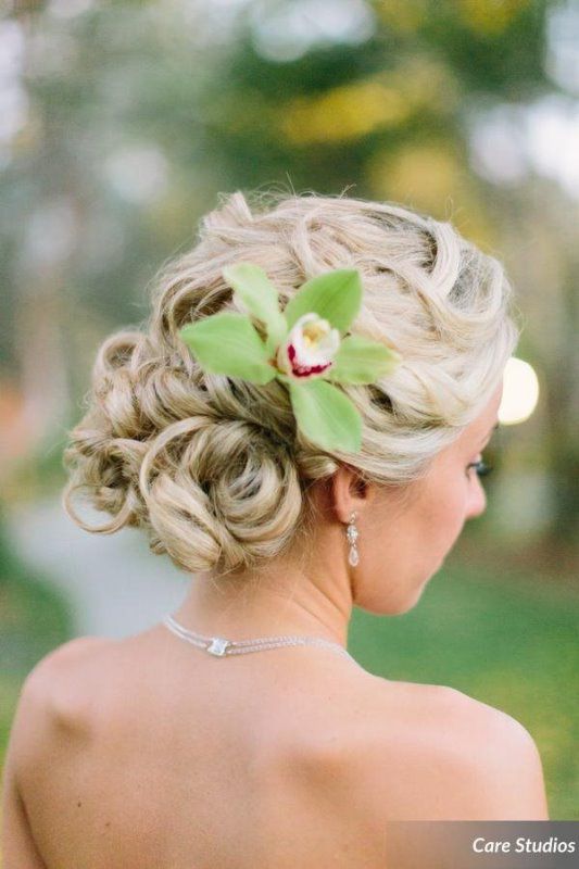 orchid hair piece, Tropical orchid flower hair piece | Resort Wedding |  Photo Gallery | D'Asigner Events